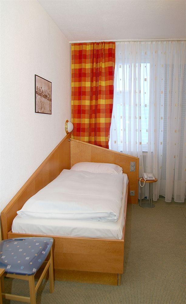 Hotel Paris Düsseldorf Dış mekan fotoğraf