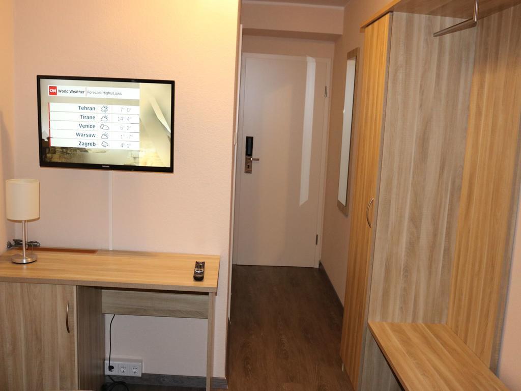 Hotel Paris Düsseldorf Dış mekan fotoğraf