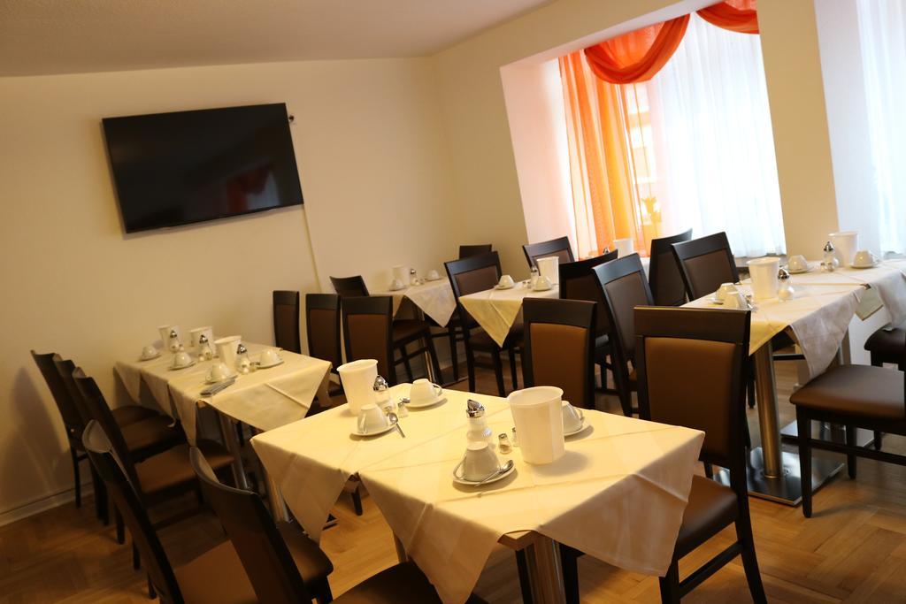Hotel Paris Düsseldorf Dış mekan fotoğraf