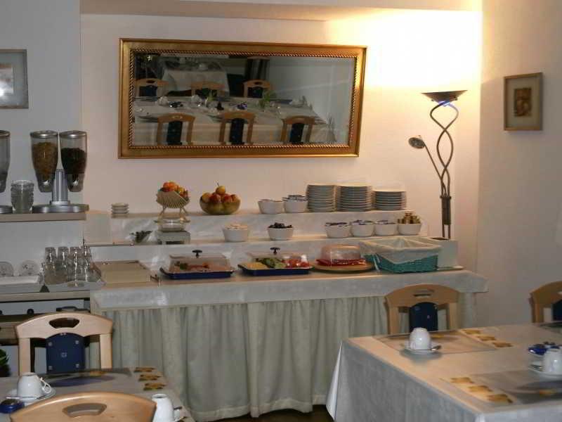 Hotel Paris Düsseldorf Dış mekan fotoğraf